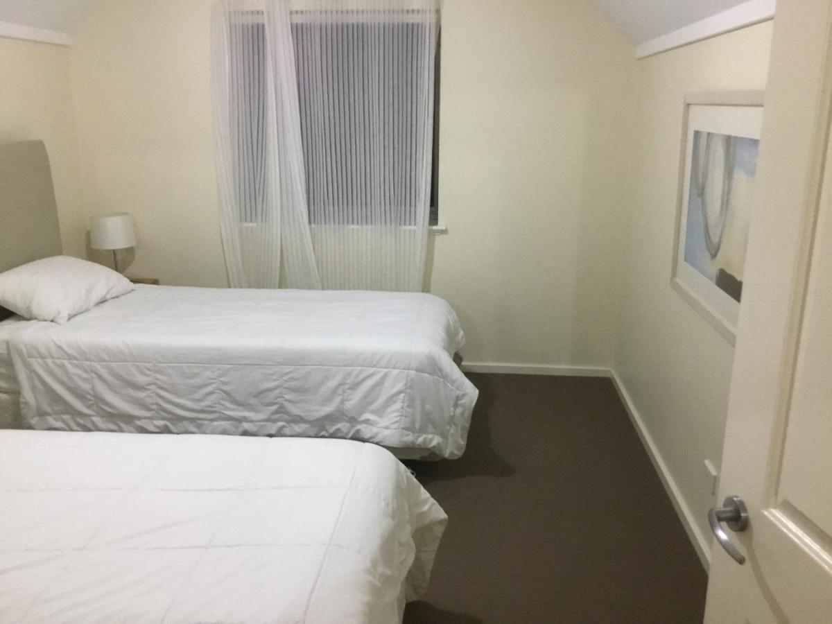 Cape View Beach Resort WEST COAST ภายนอก รูปภาพ
