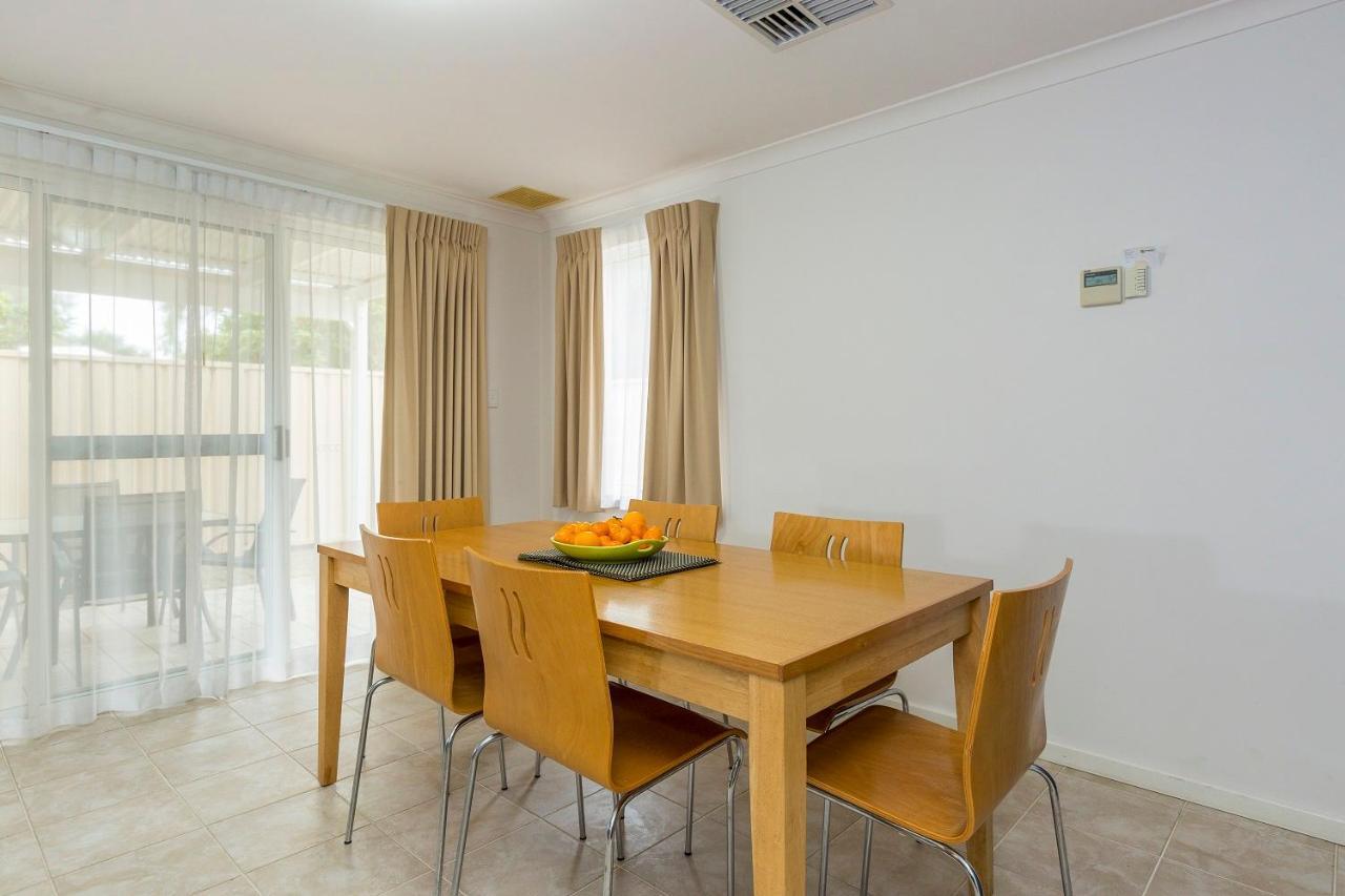 Cape View Beach Resort WEST COAST ภายนอก รูปภาพ